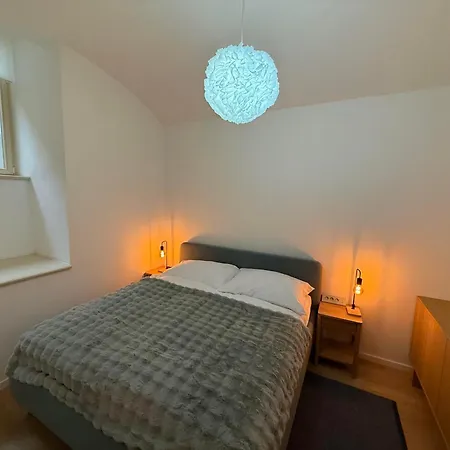 Chlumova Cosy Den - Zizkov, Close To The Center