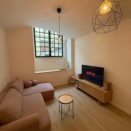 Apartment Chlumovanest Zizkov, Close To The Center *