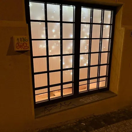 דירה Chlumova Cosy Den - Zizkov, Close To The Center פראג